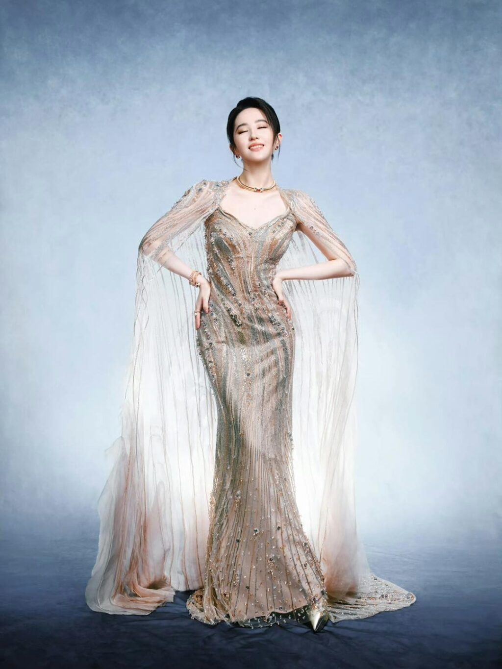 Lưu Diệc Phi Có Giữ Vị Trí Trên Bìa Vogue Kim Cửu? 2 542021641 1300866924732766 4383037562710684181 n