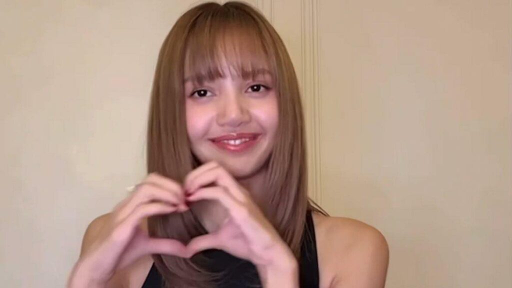 LISA lập kỷ lục tại VMAs 2025 với 'Born Again' 2 545806290 1099062662334726 9046228368410328467 n