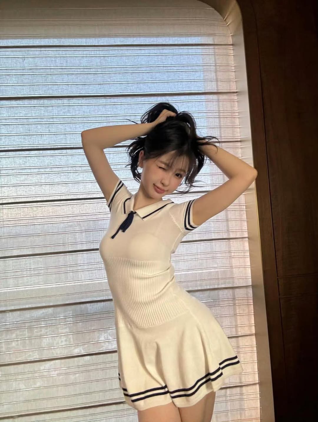 Sự im lặng đáng ngờ xung quanh Ngu Thư Hân 2 545929182 1167672972085674 1369957014800246899 n