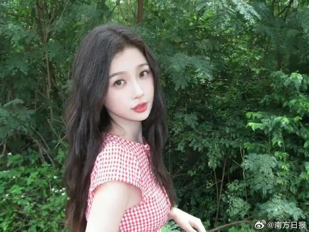 Ngu Thư Hân im lặng giữa bão dư luận về bắt nạt và tài sản gia đình 2 546614578 1304661944353264 8071898726573557918 n