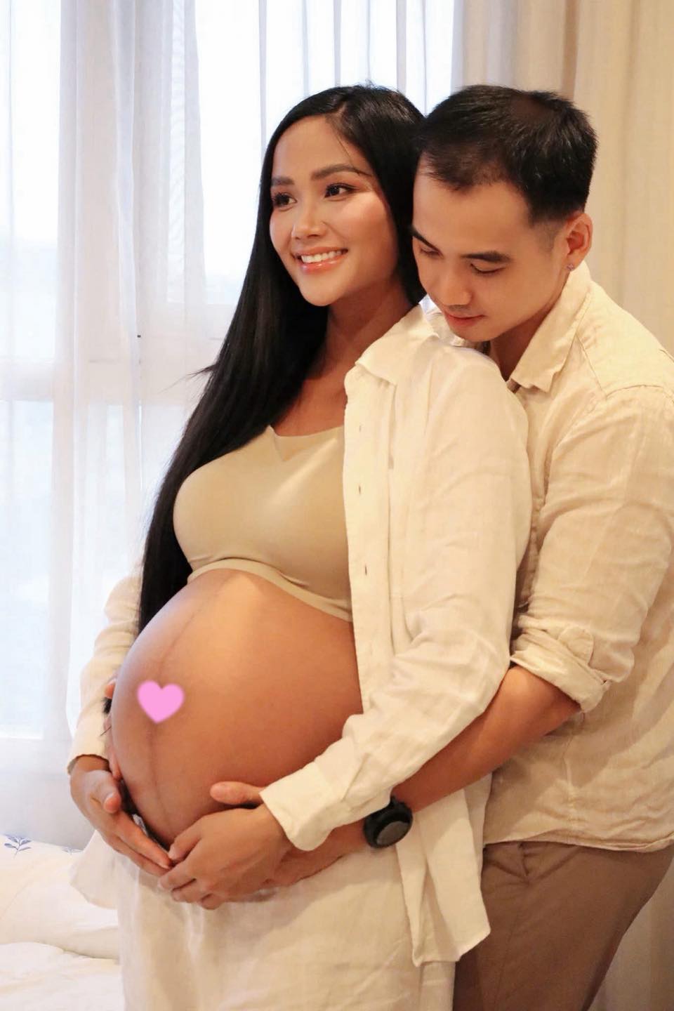 H'Hen Niê Chia Sẻ Hành Trình Mang Thai Đầy Cảm Xúc 4 548724600 1200715488747022 2889273575746498399 n