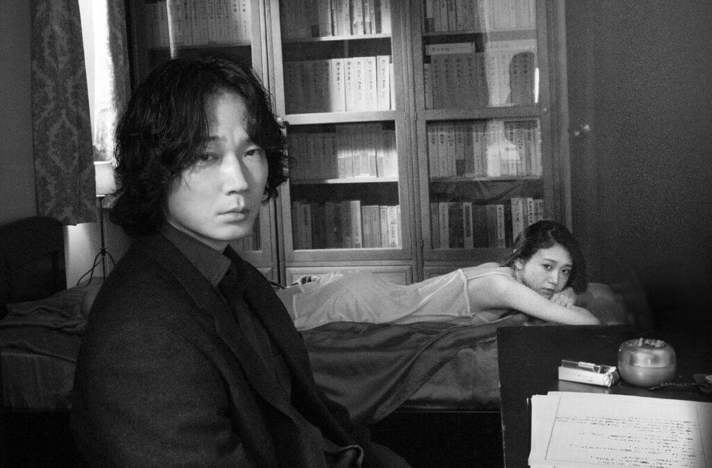 Trailer phim 'Hoshi to Tsuki wa Ten no Ana' vừa ra mắt 2 549163978 1595045751505542 7736442596119709615 n