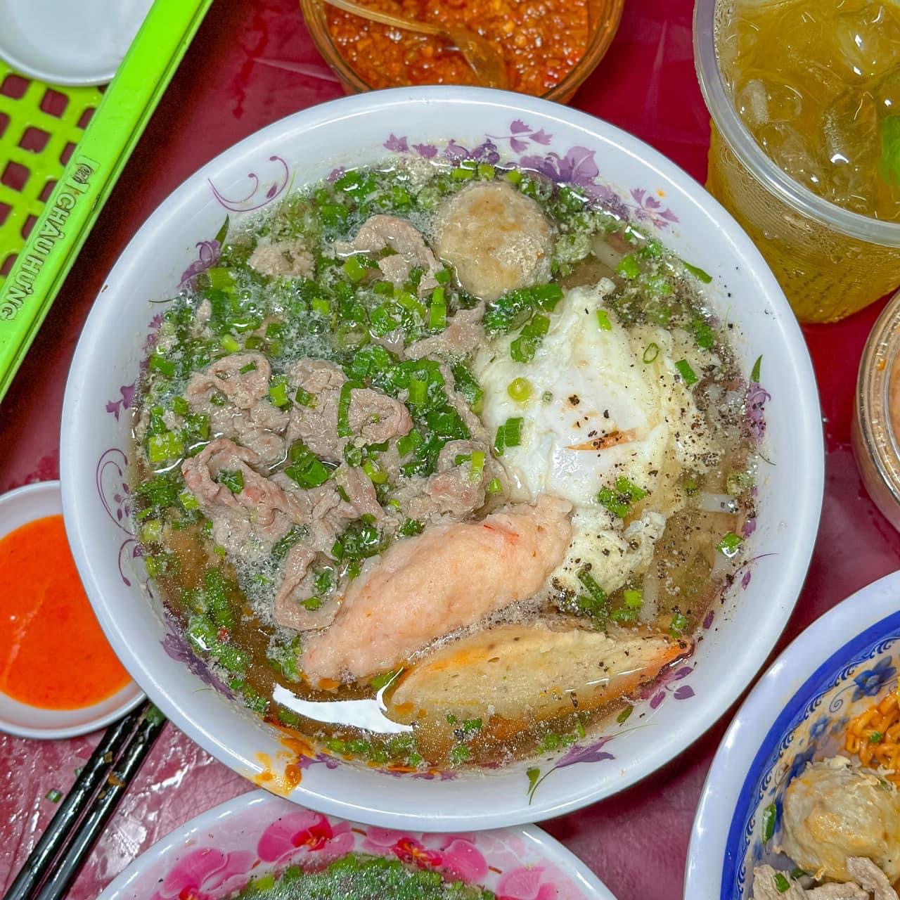 Khám Phá Quán Mì Trộn Ngon Nhất Bình Thạnh! 6 550356616 815184701025594 2262575904761706557 n