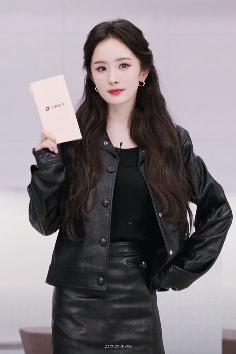 Dương Mịch: Không cần thương xót cho các nữ diễn viên 2 551118206 1092494499749791 6527511425020911704 n