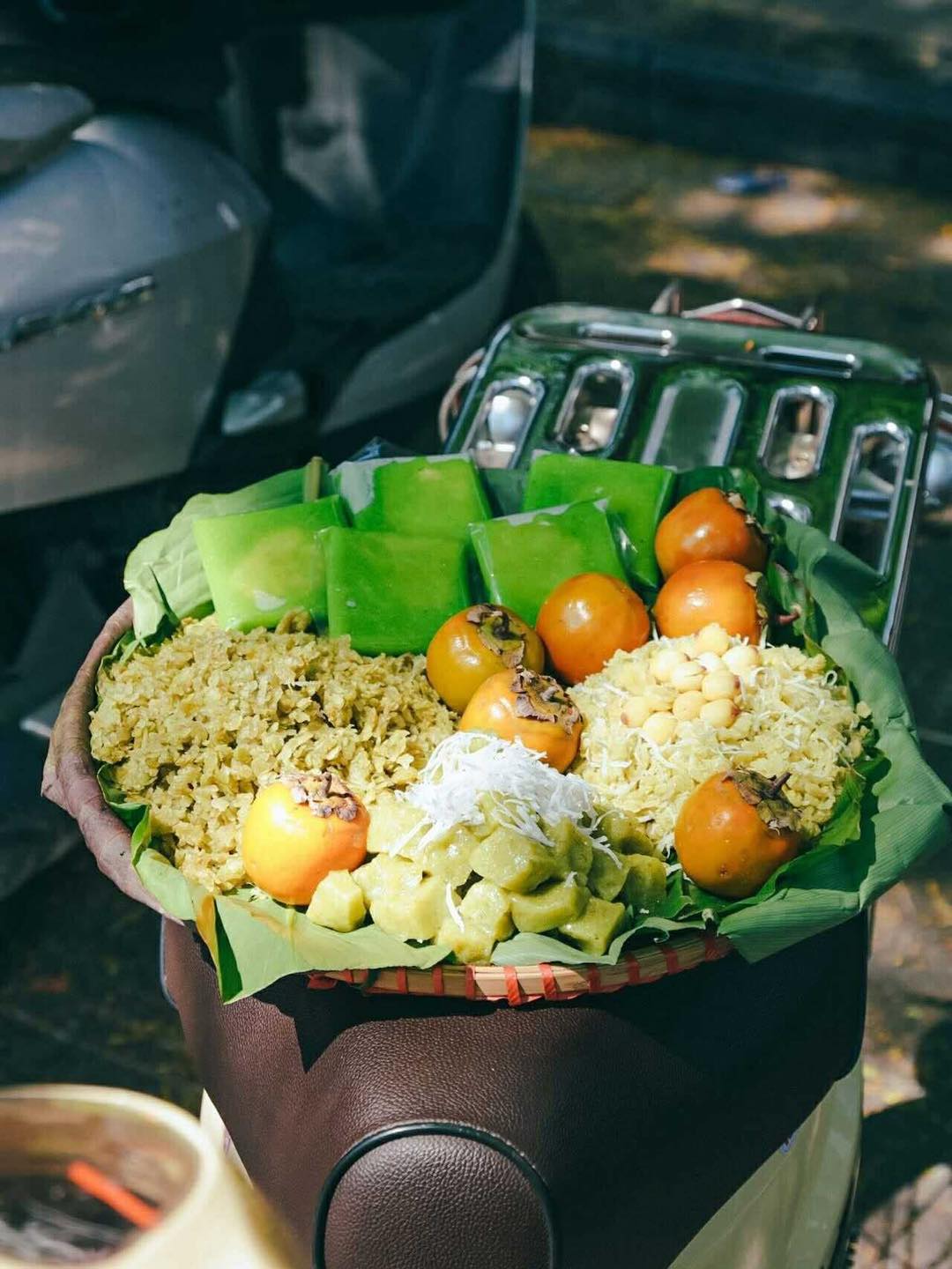Mùa thu Hà Nội: Hương sắc và nỗi nhớ 3 552057478 1133627405535121 9170725927214546162 n