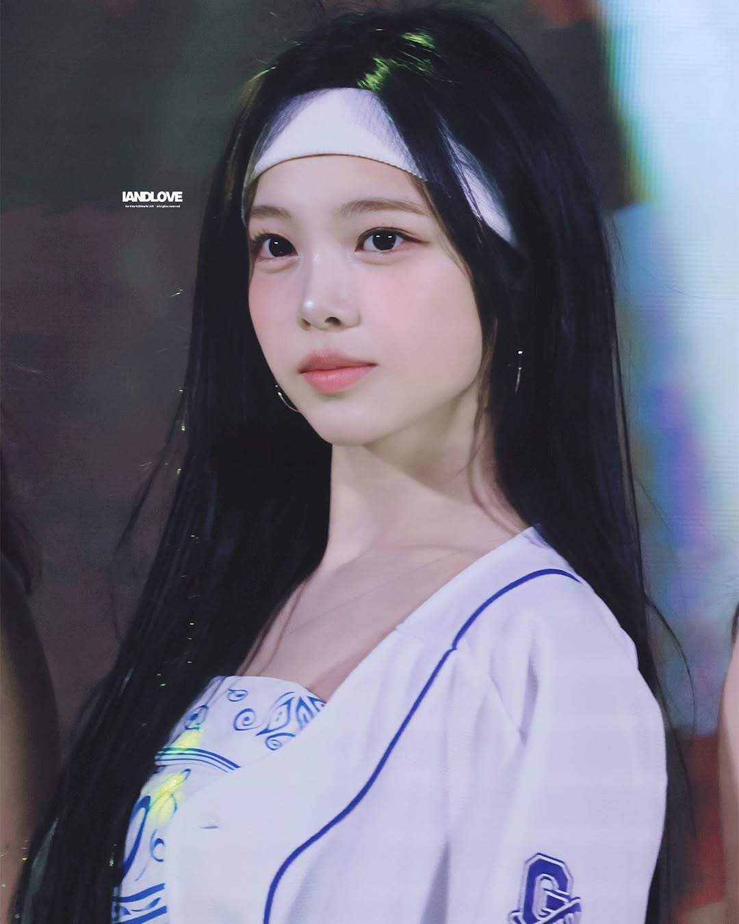 Idol nữ gây sốt với màn biểu diễn tại lễ hội Đại học 2 552347290 782842617819383 4023429513048362310 n