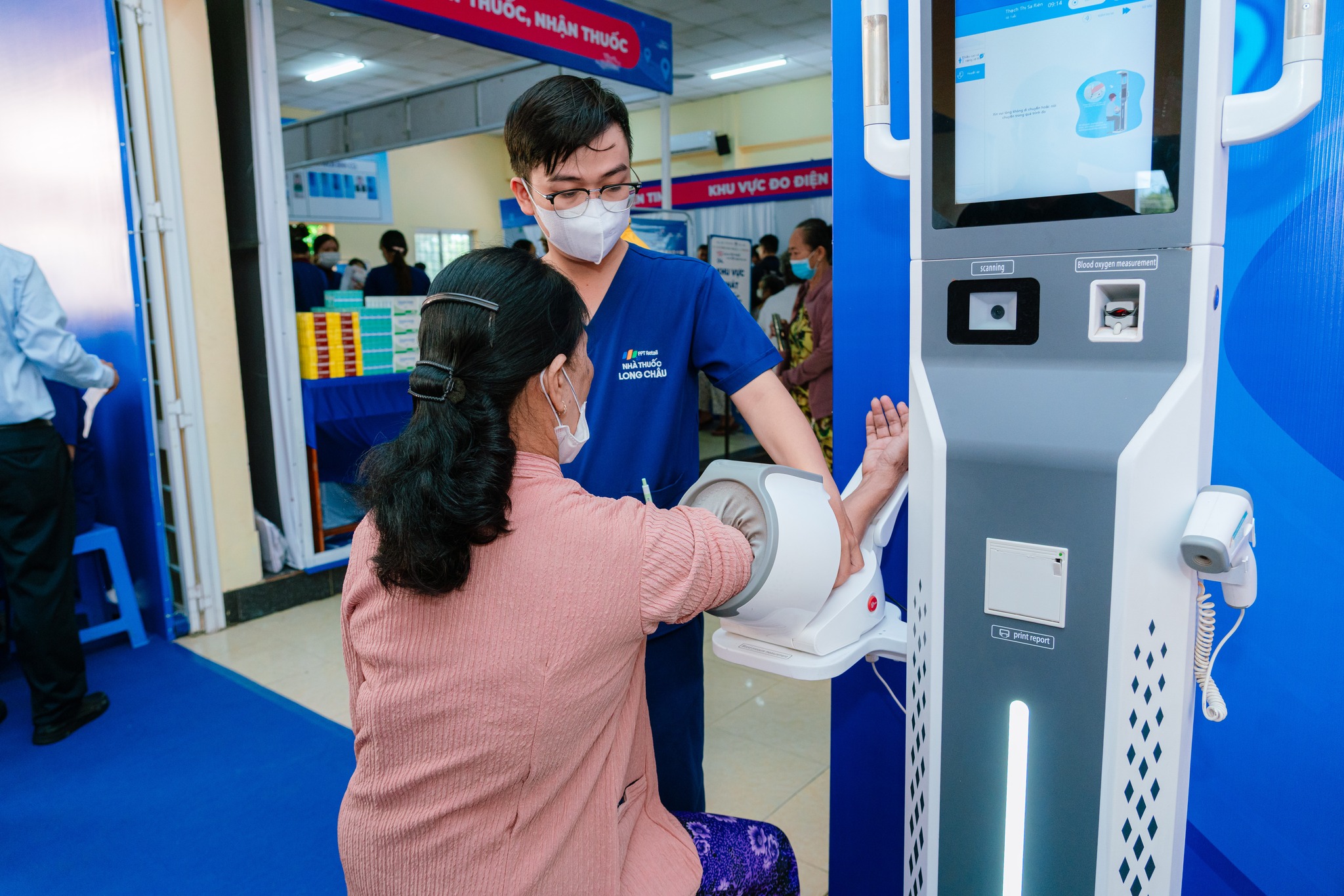 Khám Chữa Bệnh Miễn Phí Cho 4.000 Người Dân Vĩnh Long 6 552819033 1222991679866653 6376767804554628741 n