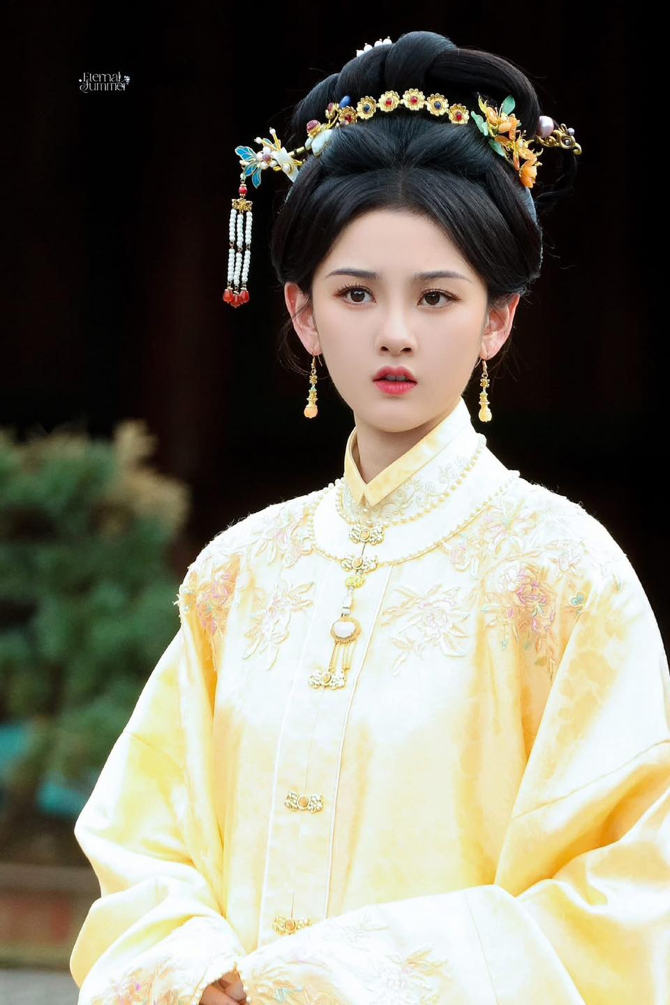 Chuyện Hậu Trường: Những Lùm Xùm Của Sao Hoa Ngữ Gần Đây 2 553428410 1316323643187094 6989033665091716979 n