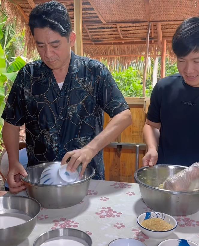 Huỳnh Anh Tuấn trở lại với niềm đam mê nấu ăn sau thời gian điều trị 3 554077164 1206368371515067 1309660650445853441 n