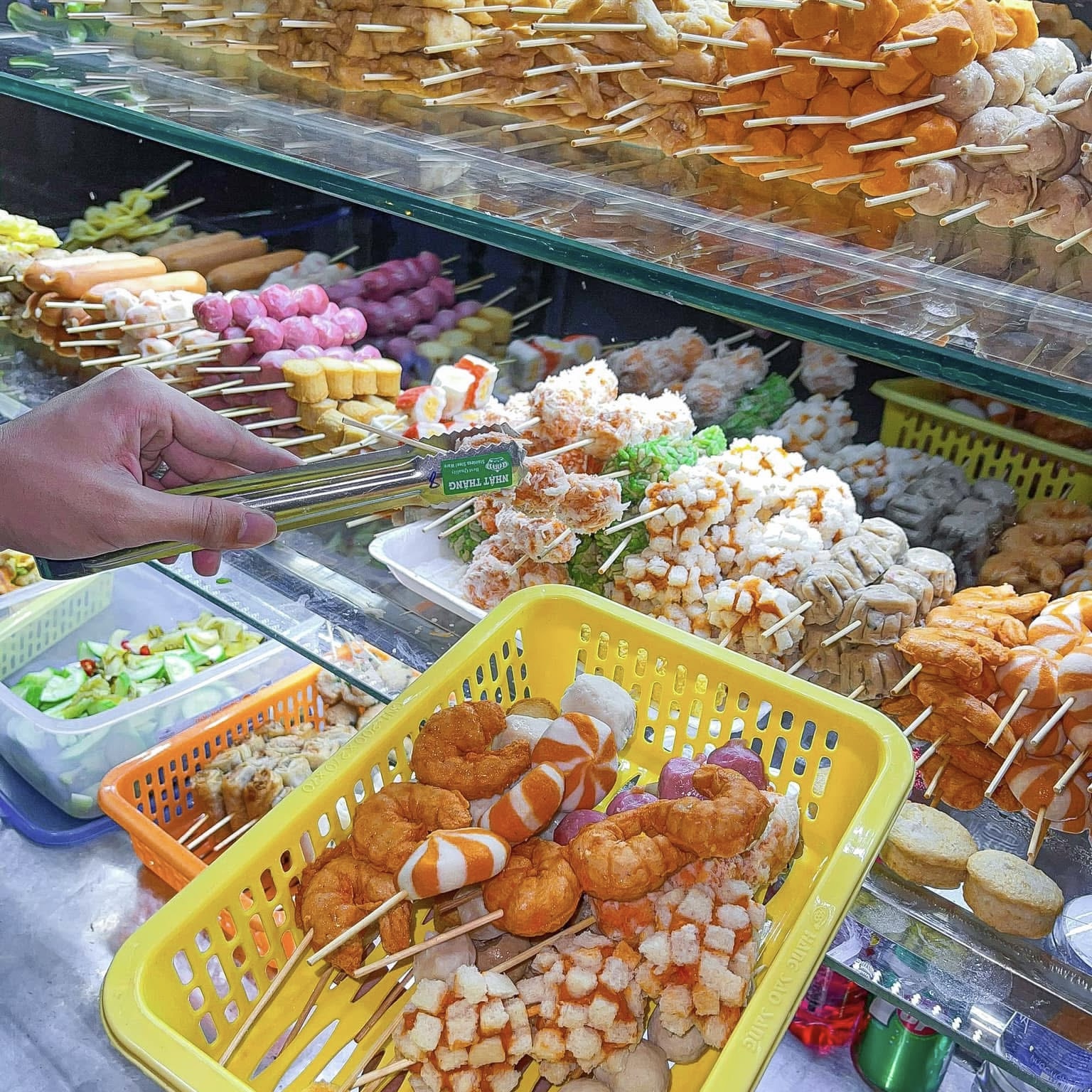 Cá viên chiên vàng giòn, món ăn vặt gây nghiện tại Sài Gòn 5 554085643 816837204193677 7861256598236470430 n