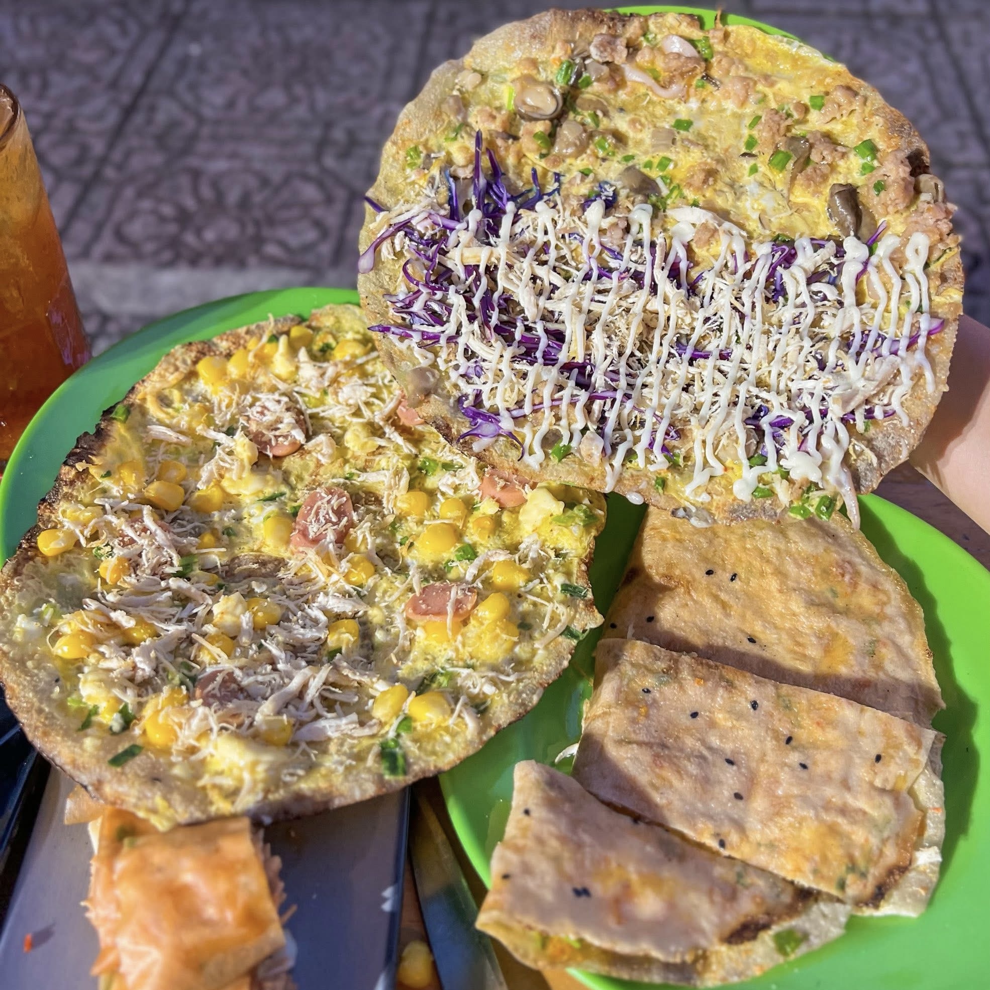 Khám Phá Thiên Đường Bánh Tráng Nướng Tại Sài Gòn 5 554968411 817589894118408 2850957617991736419 n