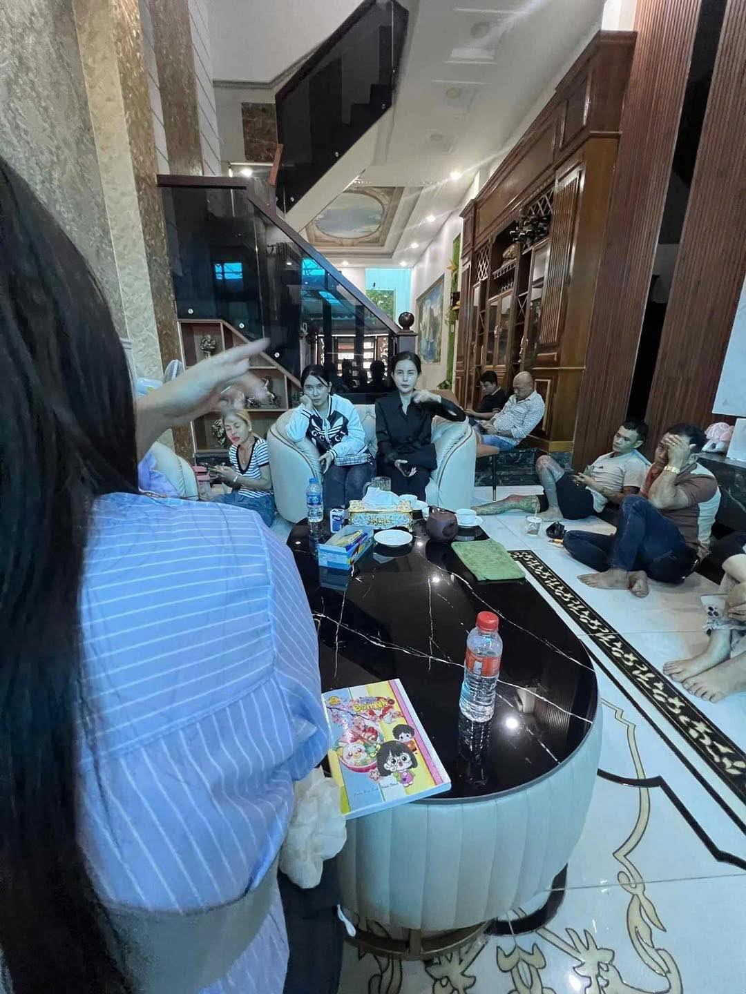 Nghi Vỡ Hụi 200 Tỷ Đồng: Hàng Trăm Người Lo Mất Trắng 2 555669927 1246002924238950 3325905427323105815 n