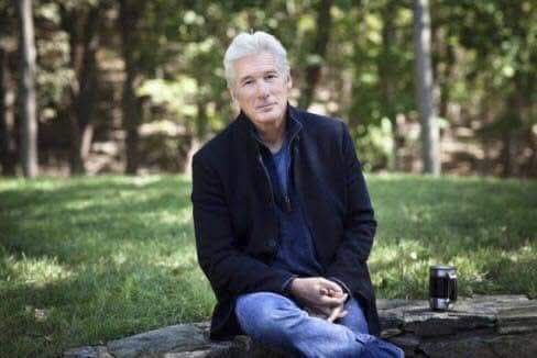 Richard Gere và bài học sâu sắc về cuộc sống 2 555896067 1367466561714902 8905467886363088388 n