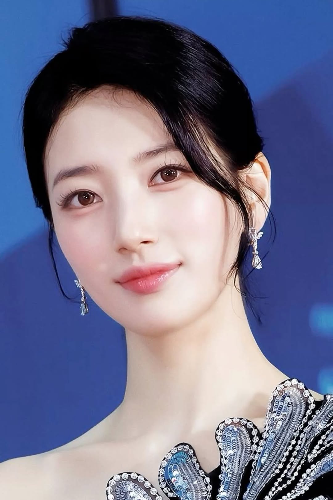 Suzy Chia Sẻ Thói Quen Ngủ Chỉ 4 Giờ Mỗi Ngày 2 556824029 788574340579544 2560139614263763505 n