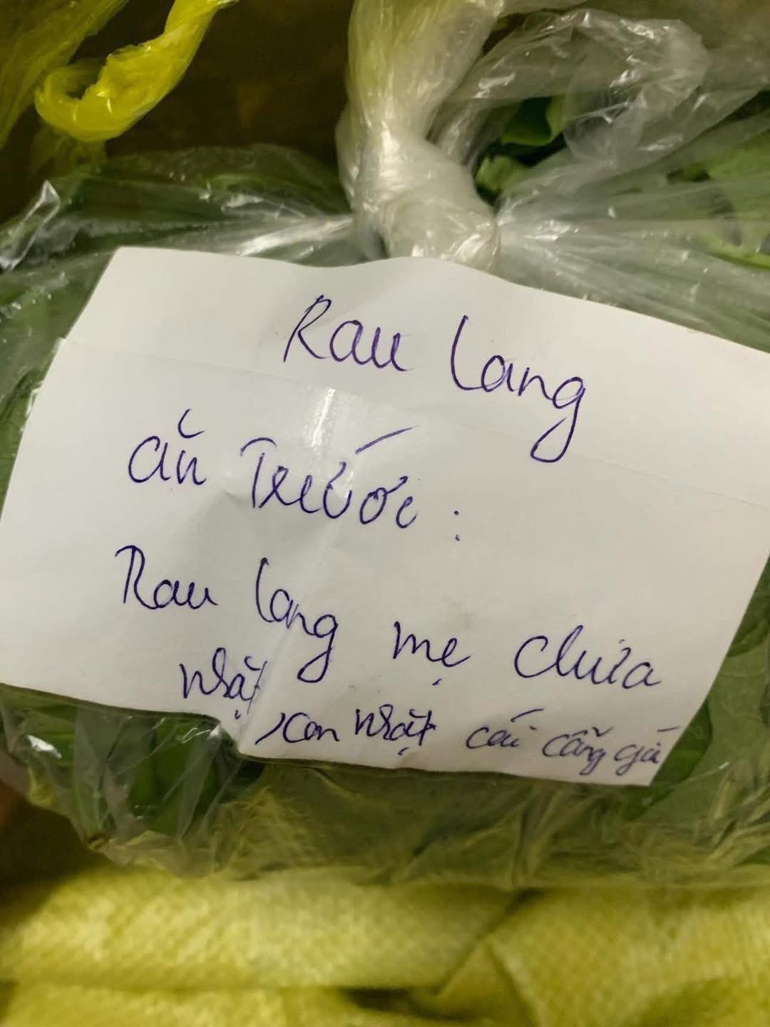 Tình Yêu Của Mẹ: Hộp Đồ Gửi Gắm Bao Kỷ Niệm 4 557599453 1142847324707928 7074396674330086021 n