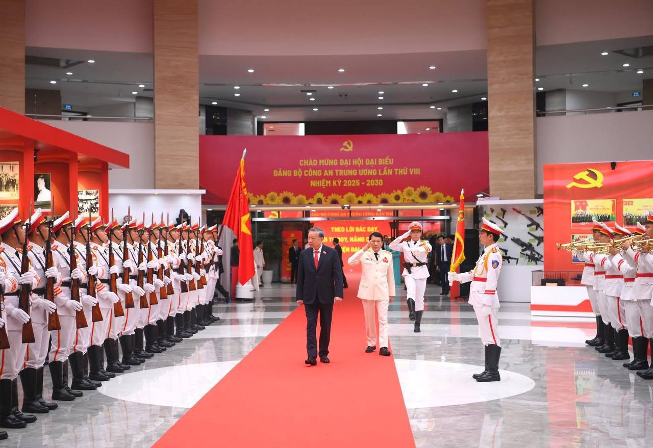 Đại hội Đảng bộ Công an Trung ương: Vai trò 'lá chắn chính trị' 3 556969801 1178000834438624 8555123485602950735 n