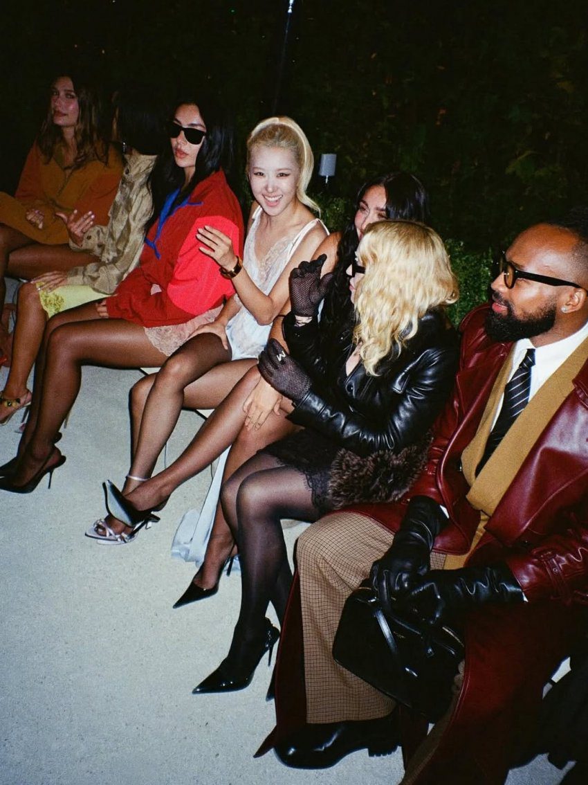 Madonna gây sốt khi đăng ảnh Rosé lên Instagram 2 557447757 793525690084409 7055407151619735107 n