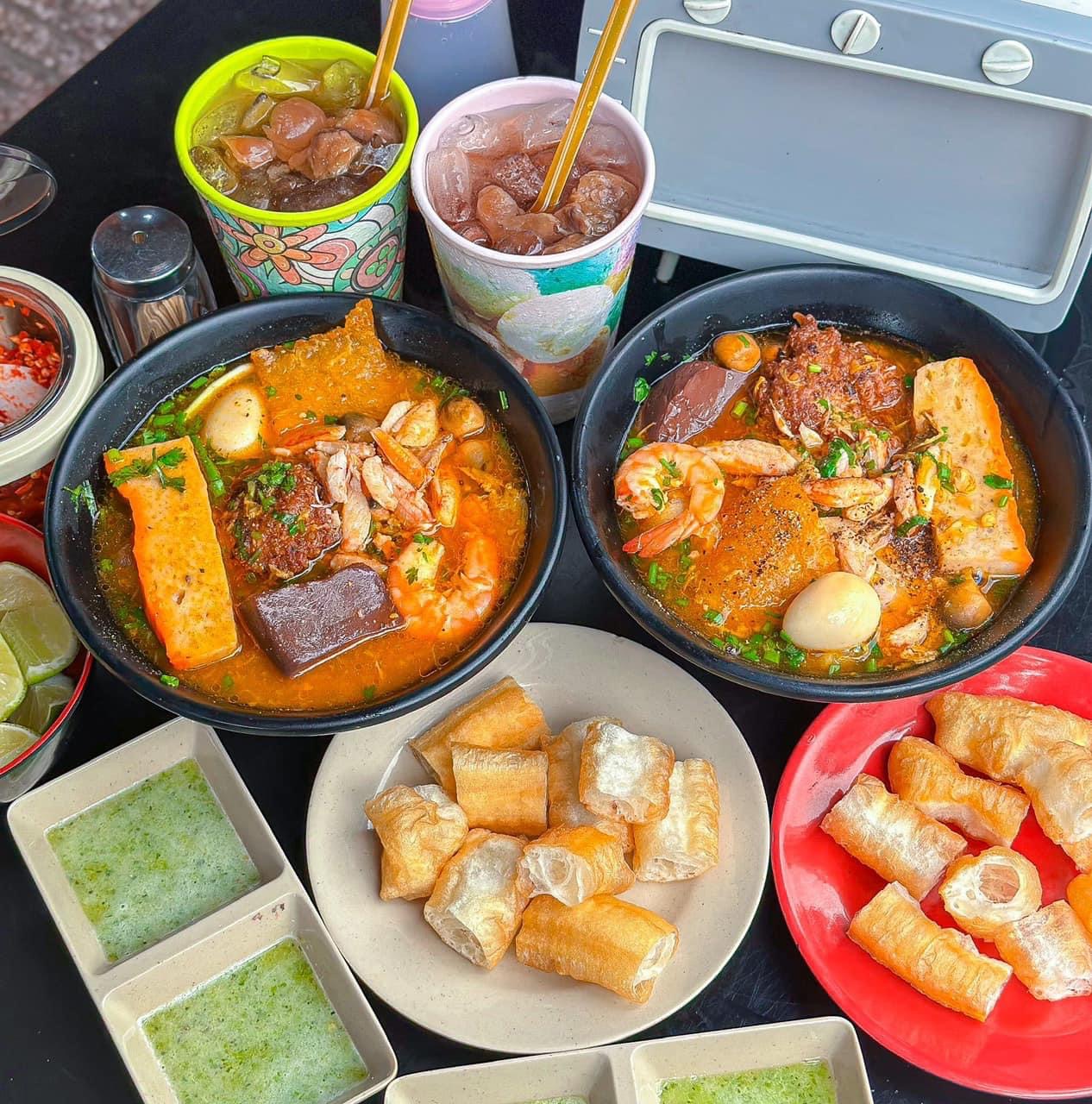 Khám Phá Bánh Canh Gánh Thúy Ngon Khó Cưỡng Tại Sài Gòn 3 557592558 823647483512649 1902081432316490295 n