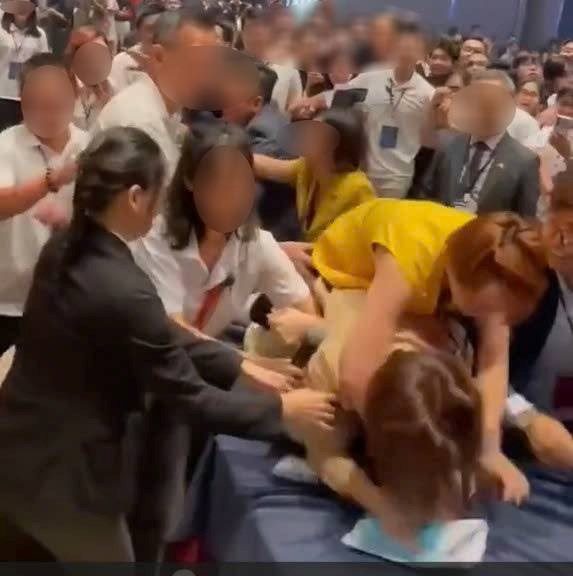 Nghịch lý giá đất và những hệ lụy đau lòng 2 557624580 1175126218059419 3337598247395735595 n
