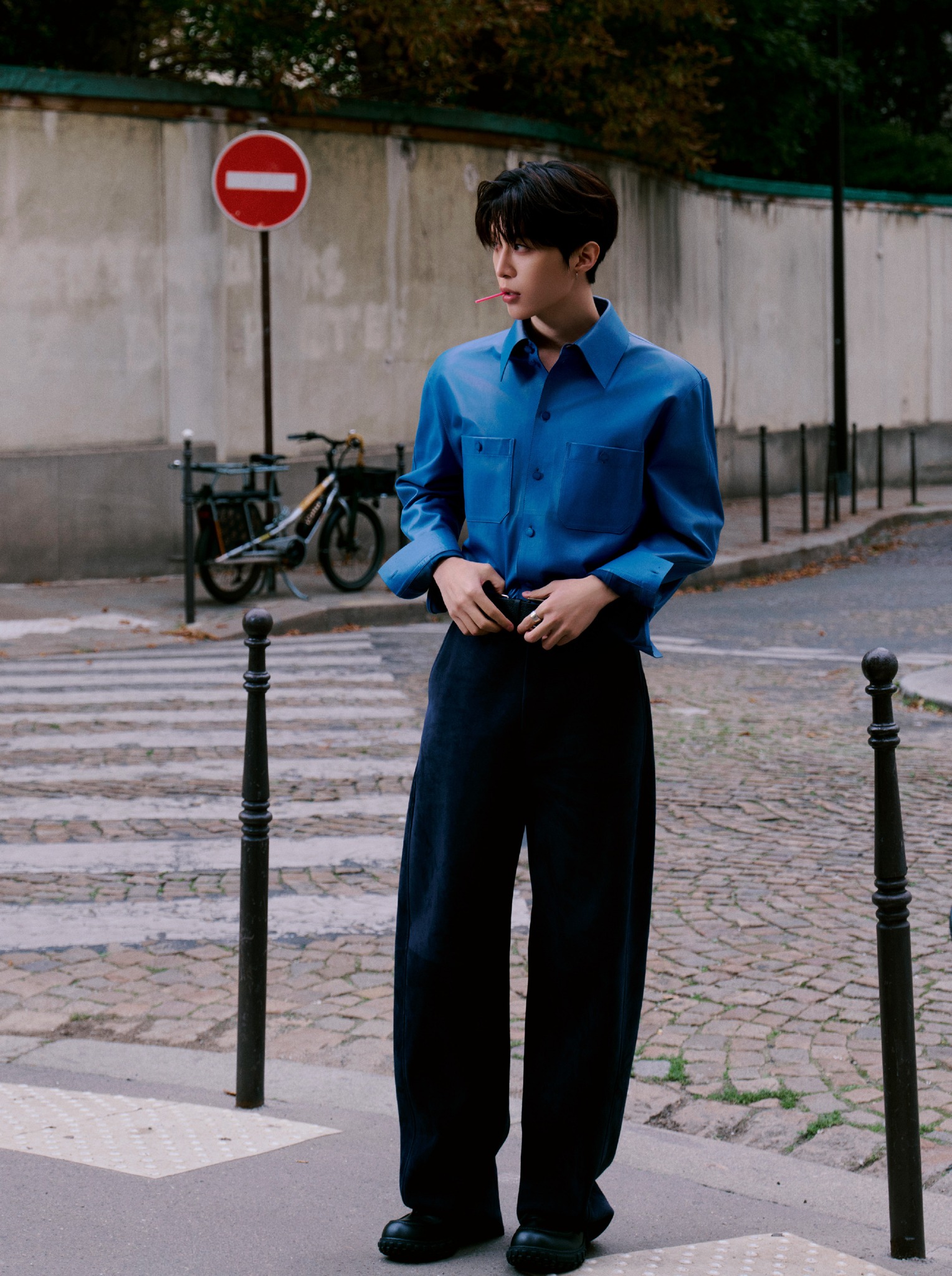 Phạm Thừa Thừa và Chương Nhược Nam tỏa sáng tại Paris Fashion Week 5 557625360 1211379561132893 6943738376419345501 n