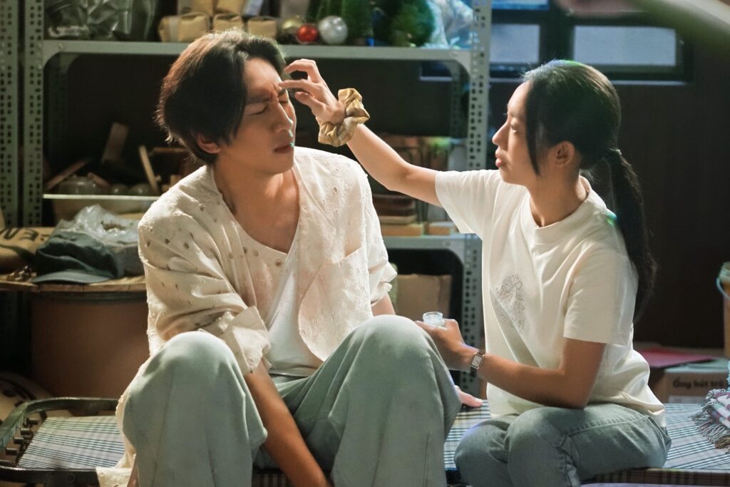 Tay Anh Giữ Một Vì Sao: Bộ Phim Ngọt Ngào Xoa Dịu Trái Tim 2 557863545 1235768745255410 8911322491922474805 n