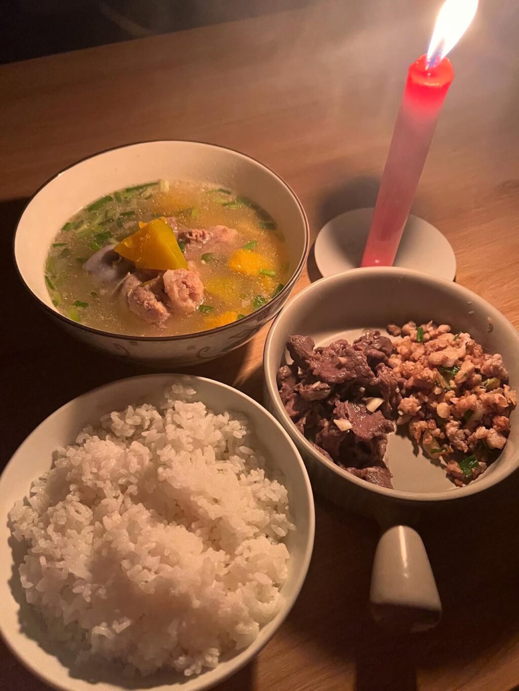 Tình người trong bão lũ ở Thái Nguyên 2 558081860 1147545270810001 5654485846525054828 n