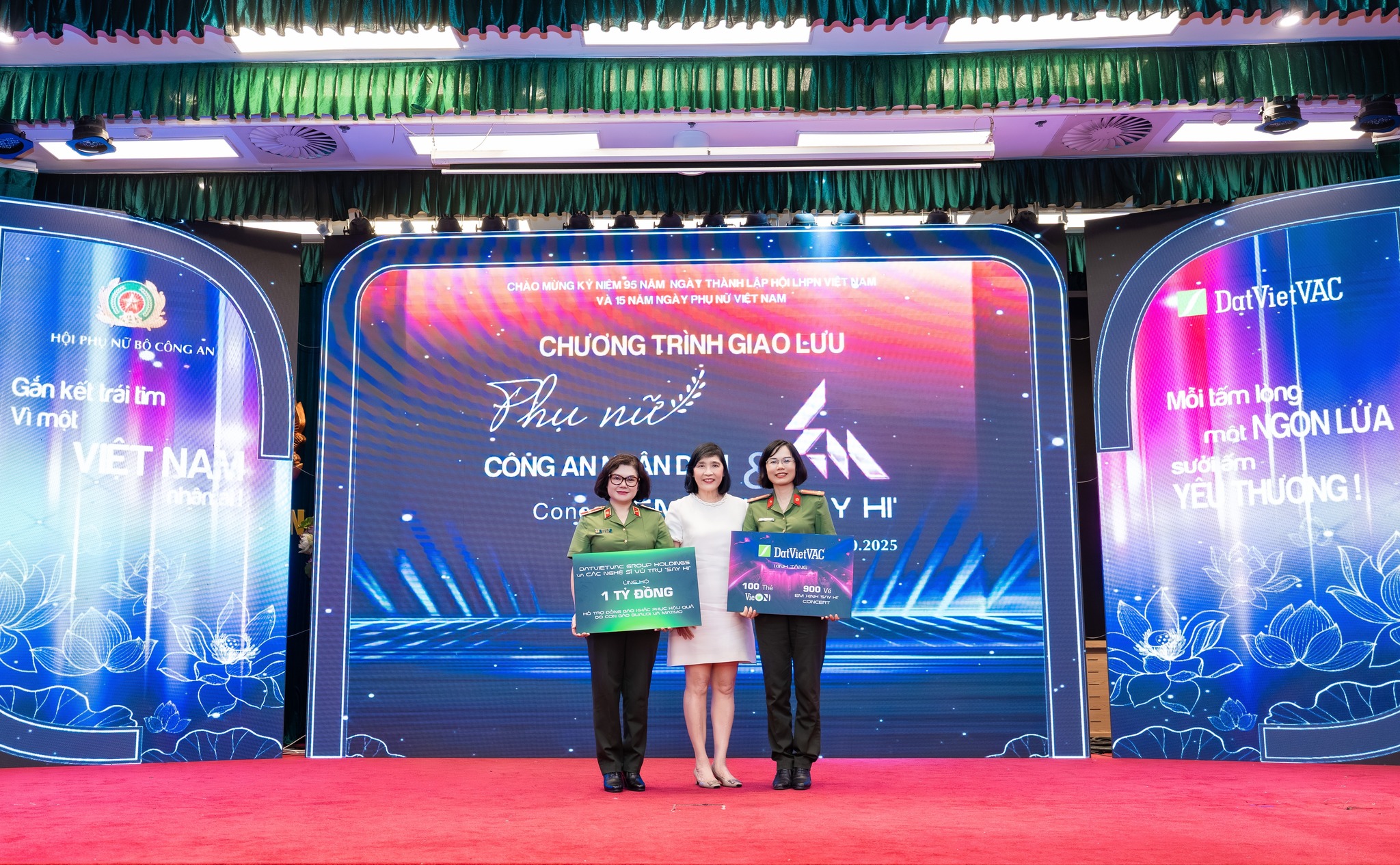 Vũ trụ 'Say Hi' hỗ trợ người dân bị bão lũ 3 558238177 1219139306904640 4313612428289981185 n