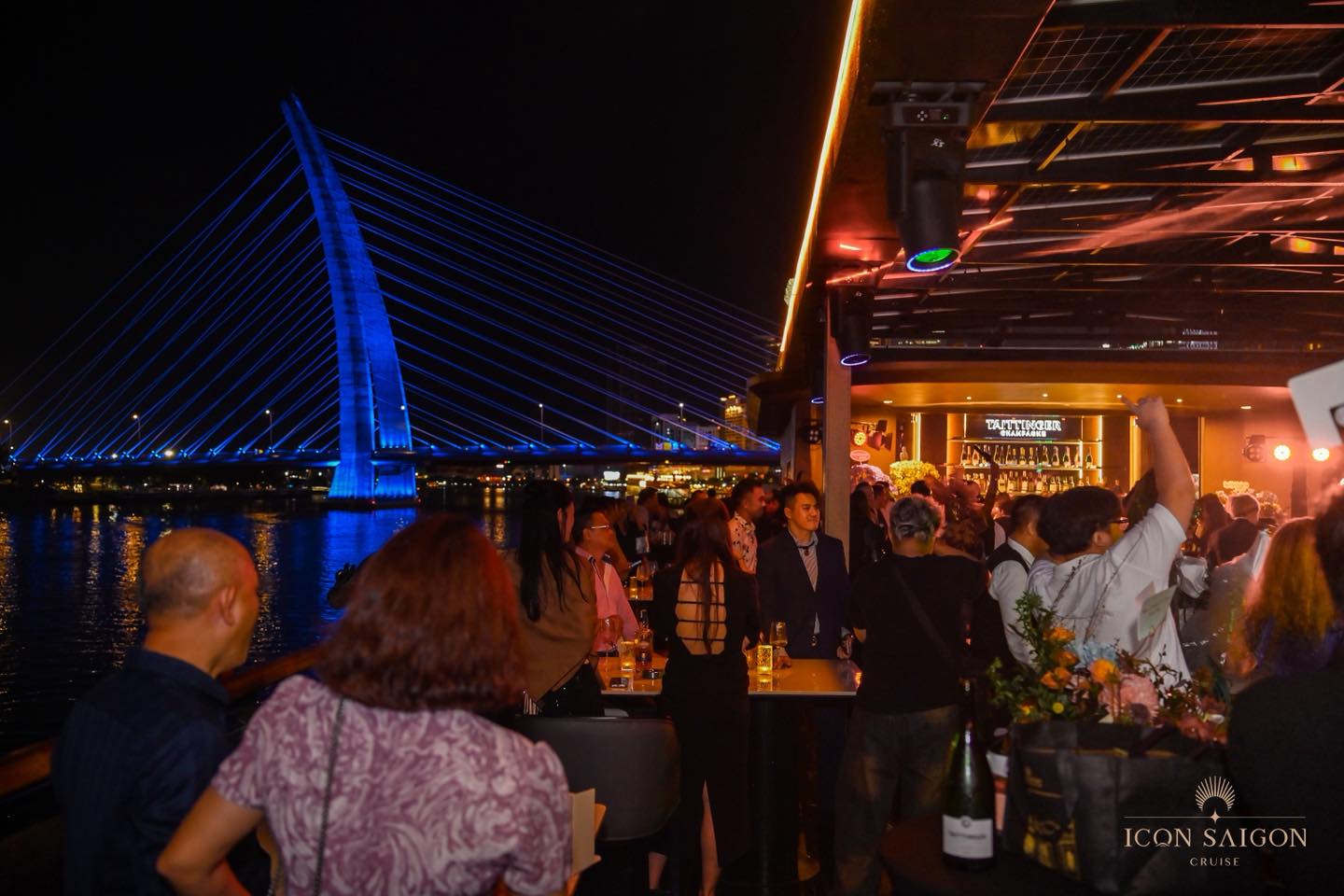 Trải nghiệm du thuyền ICON Saigon Cruise tại Sài Gòn 6 558491131 1112036441046554 6528027748509303222 n