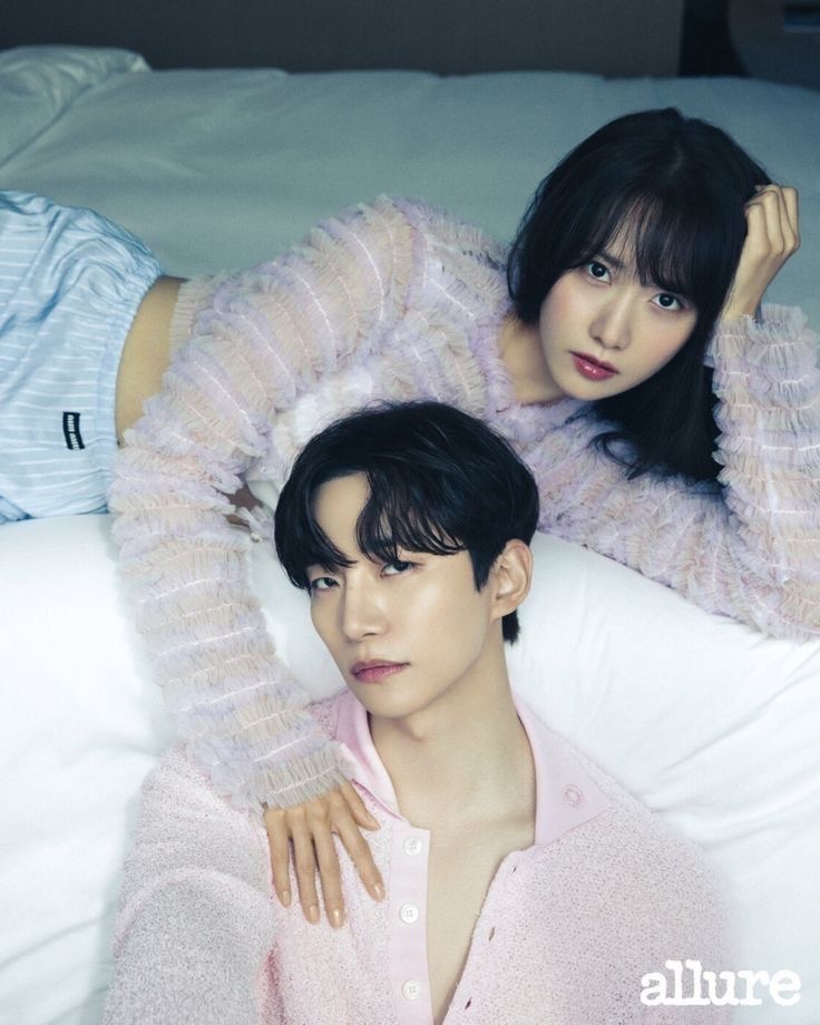 Tin tức nổi bật ngày 3/10/2025: Jisoo, Bang Chan và triển lãm của RM 4 558867407 1331320905034719 2535637583126456620 n