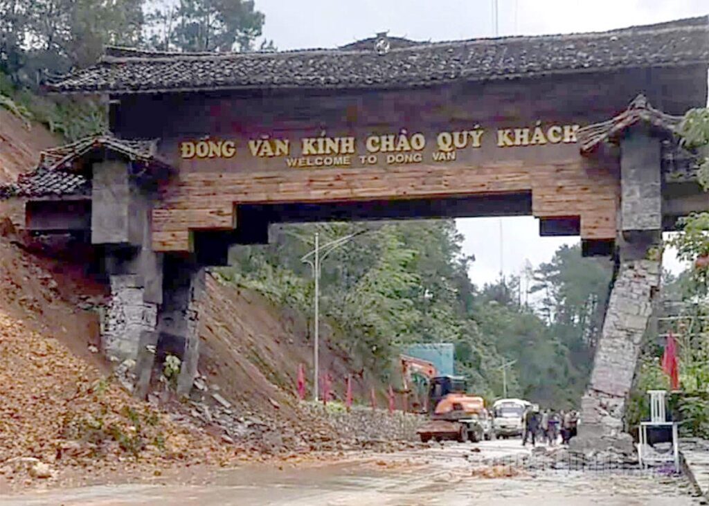 Sạt lở đất tại Đồng Văn do bão số 11, không có thiệt hại về người 2 558888214 1136179852051218 1358730177126142421 n