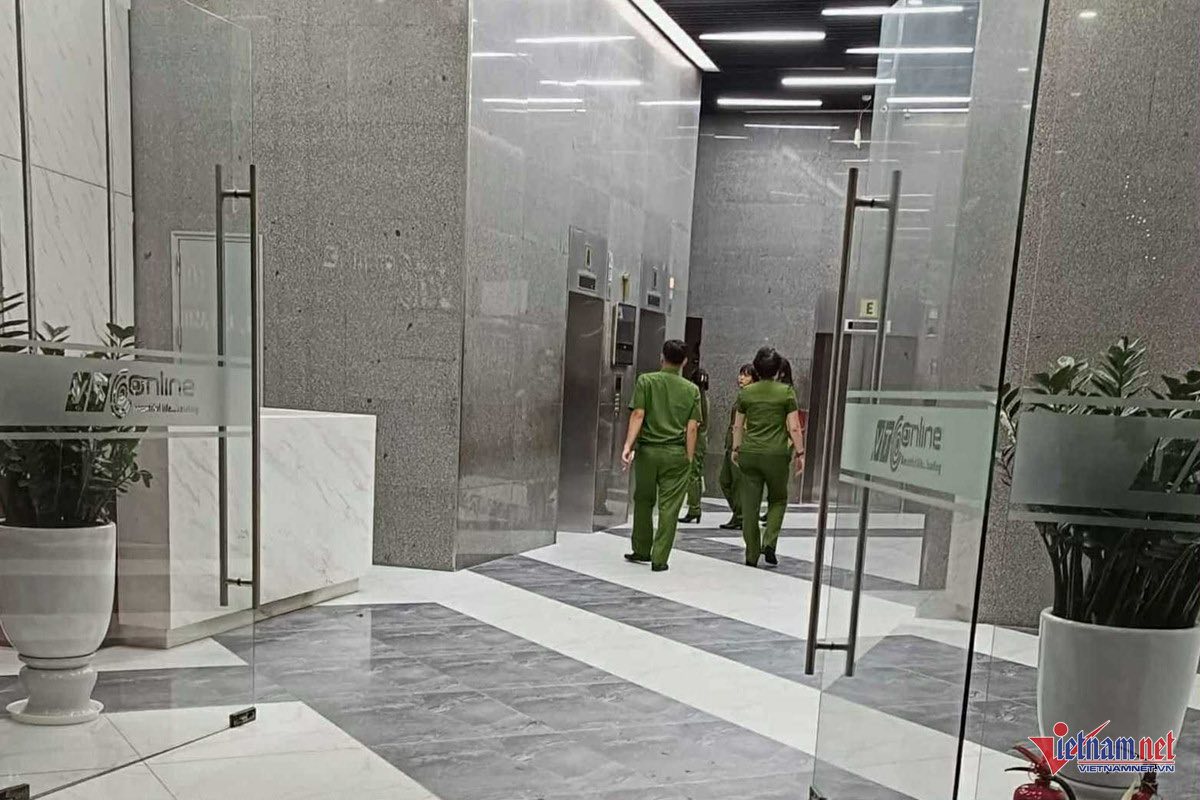 Công an Hà Nội làm việc với Shark Bình về dự án tiền ảo 3 558889707 1238805394951745 7349256385553732817 n