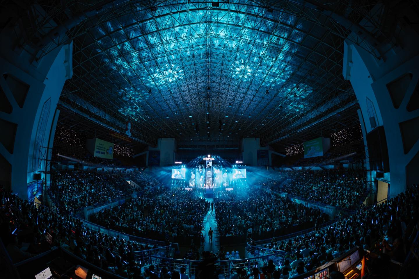 Hàng Nghìn Người Tham Dự Vươn Concert KidsPlaza 4 559370061 1134848502073912 6404375017363880746 n