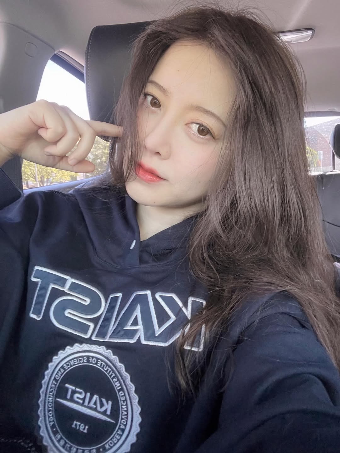 Goo Hye Sun: CEO trẻ tuổi và phát minh lô cuốn tóc độc đáo 2 560426143 1336569897843153 101256040694950531 n