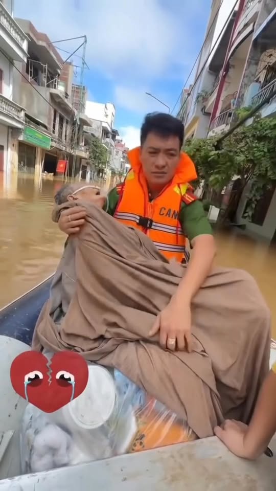 Quặn thắt tim gan: Một câu chuyện đầy xúc động 2 561350936 1863189537927839 2458385891524798889 n